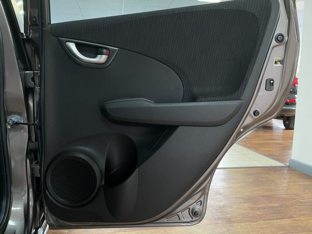 Used Honda Jazz 2012 for sale - 76685882: Photo 37