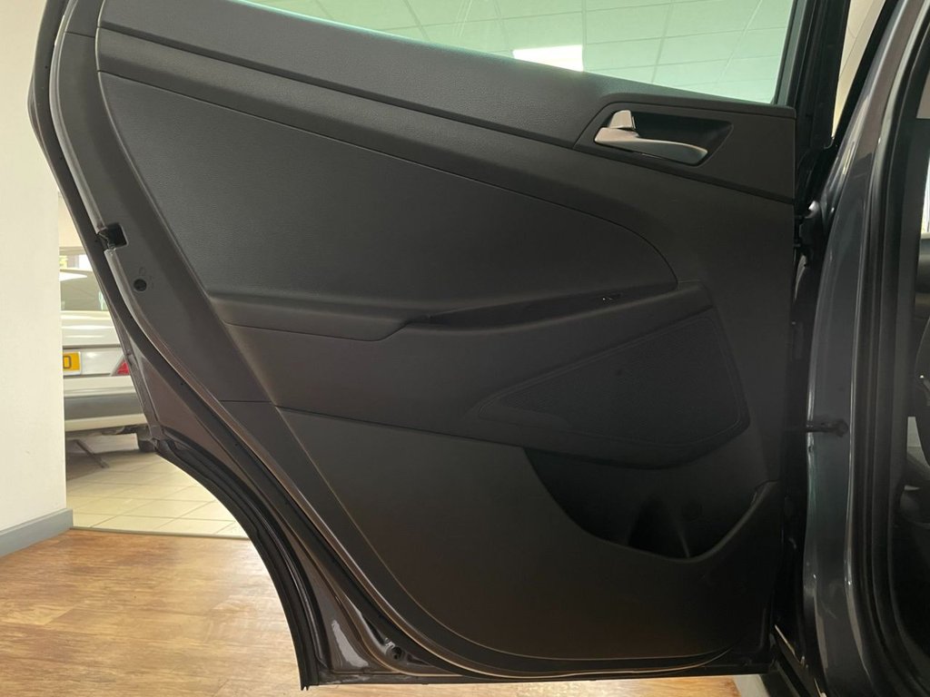 Used Hyundai TUCSON 2019 for sale - 76570016: Photo 42