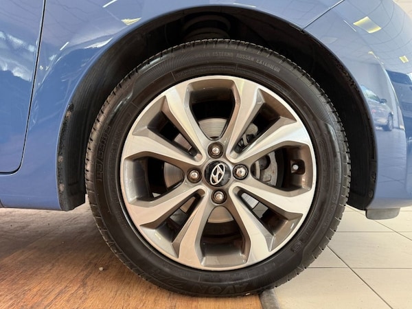 Used Hyundai i10 2018 for sale - 76202451: Photo 32