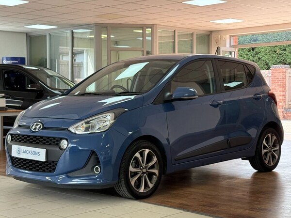Used Hyundai i10 2018 for sale - 76202451: Photo 4