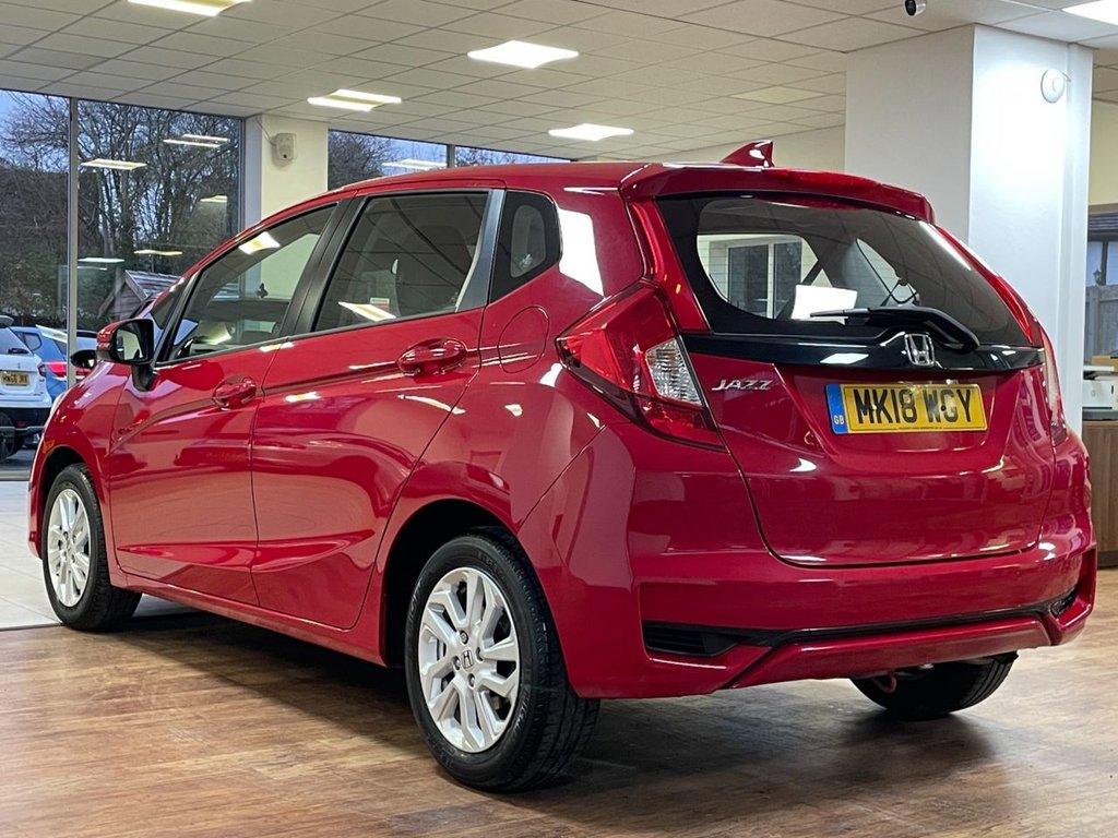 Used Honda Jazz 2018 for sale - 76724254: Photo 10