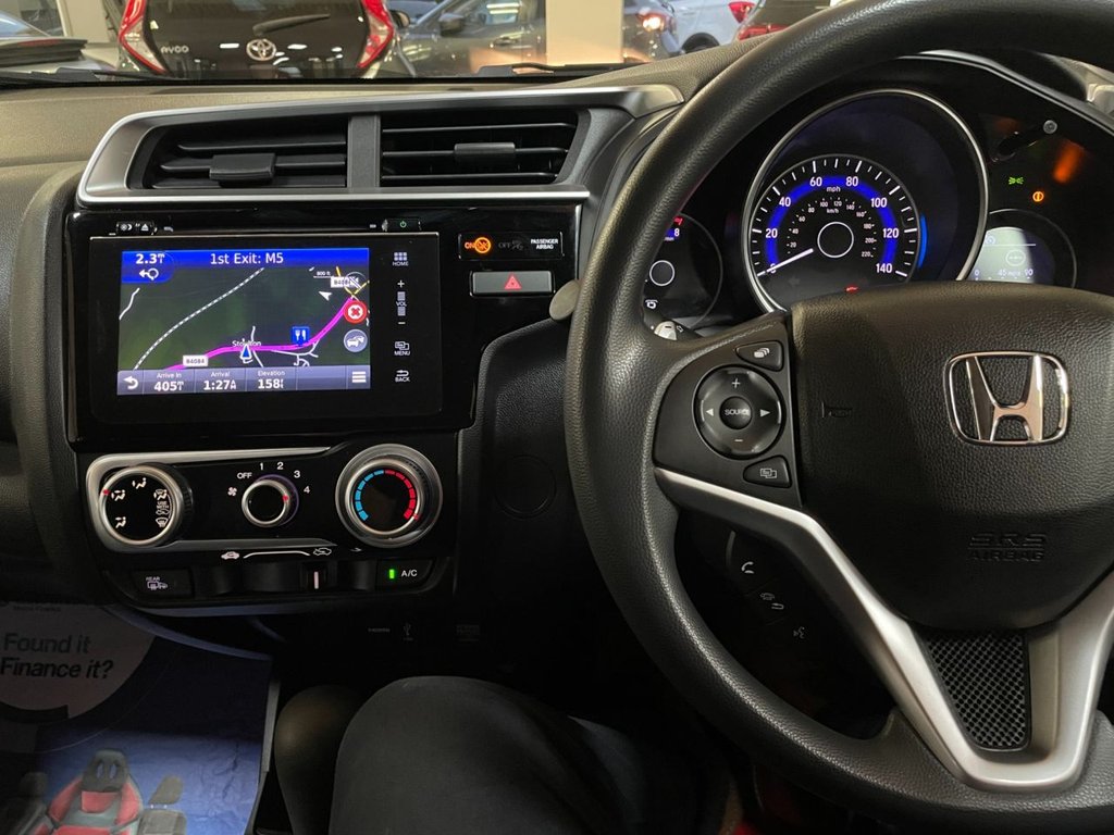 Used Honda Jazz 2018 for sale - 76724254: Photo 21