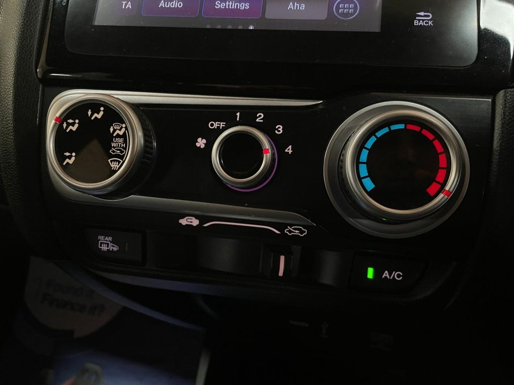 Used Honda Jazz 2018 for sale - 76724254: Photo 25