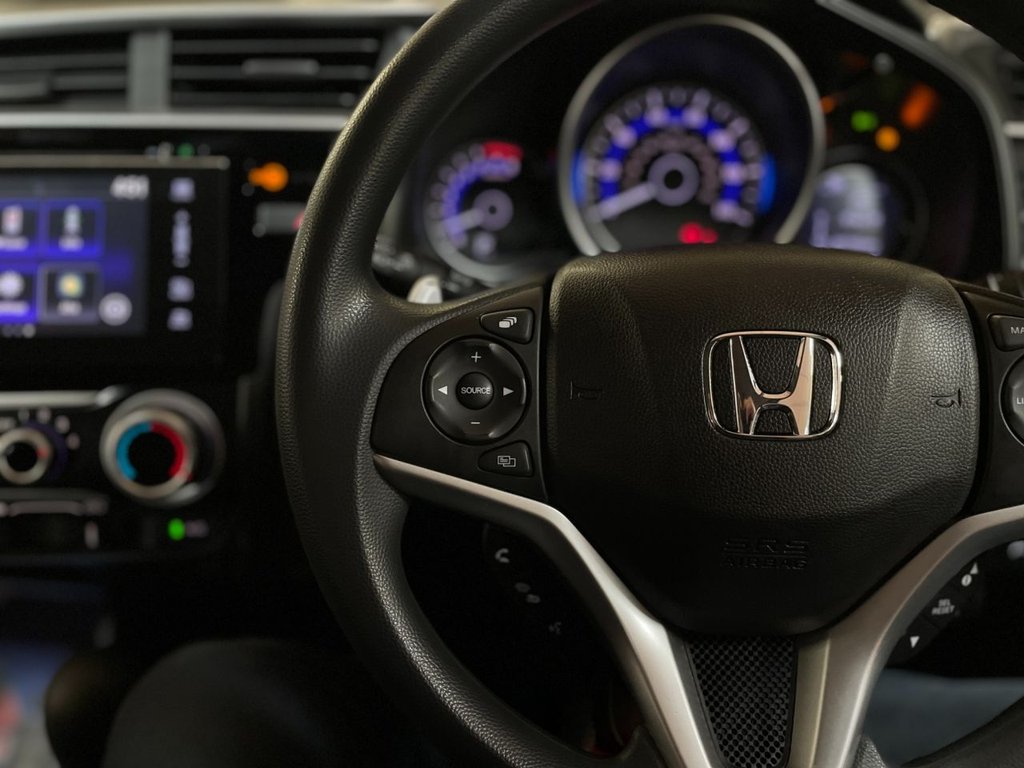 Used Honda Jazz 2018 for sale - 76724254: Photo 28