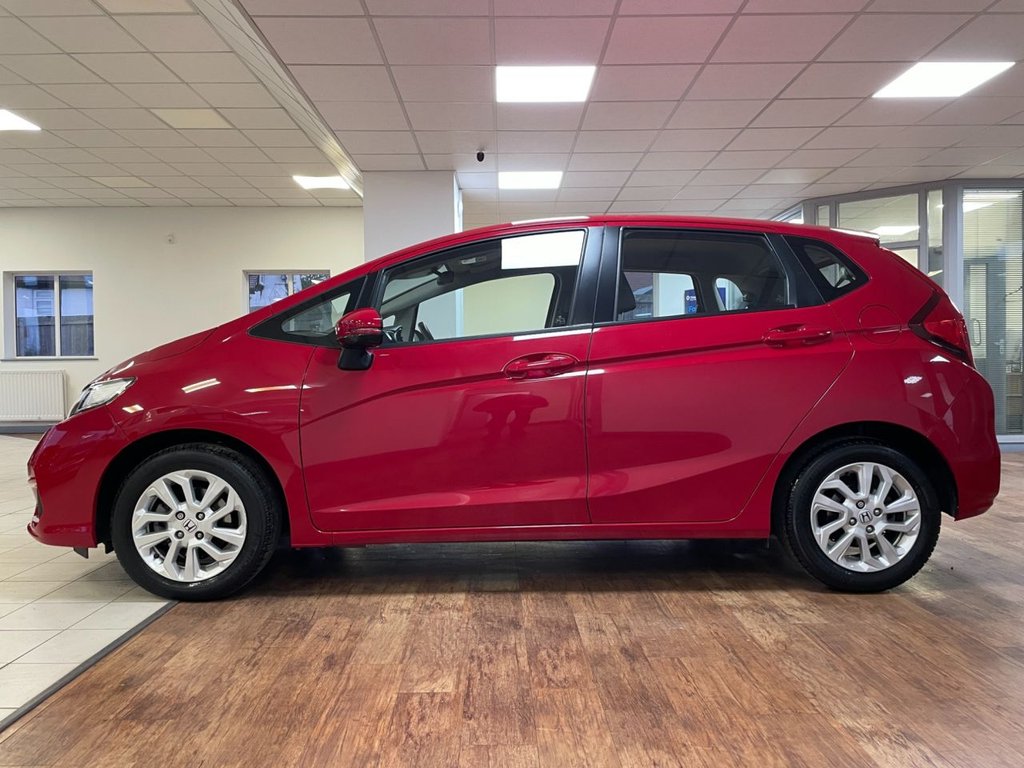 Used Honda Jazz 2018 for sale - 76724254: Photo 8