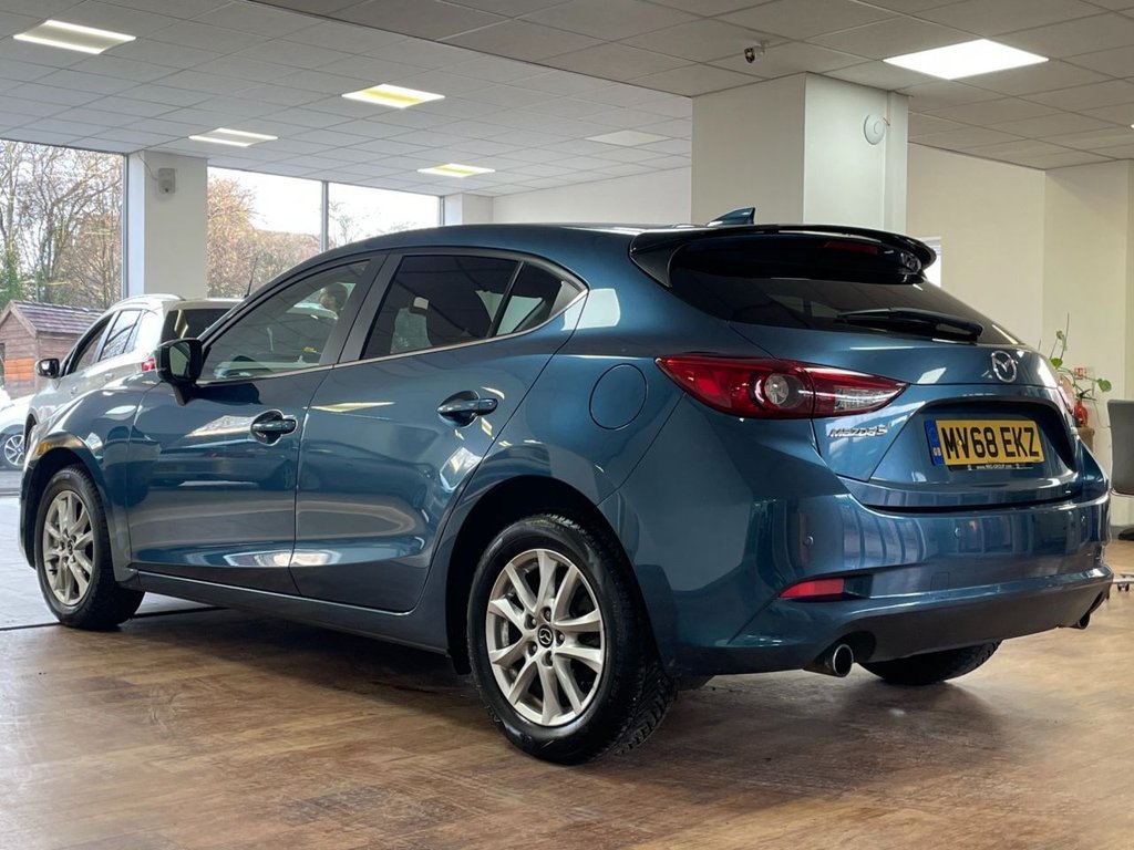 Used Mazda Mazda3 2018 for sale - 76934633: Photo 10