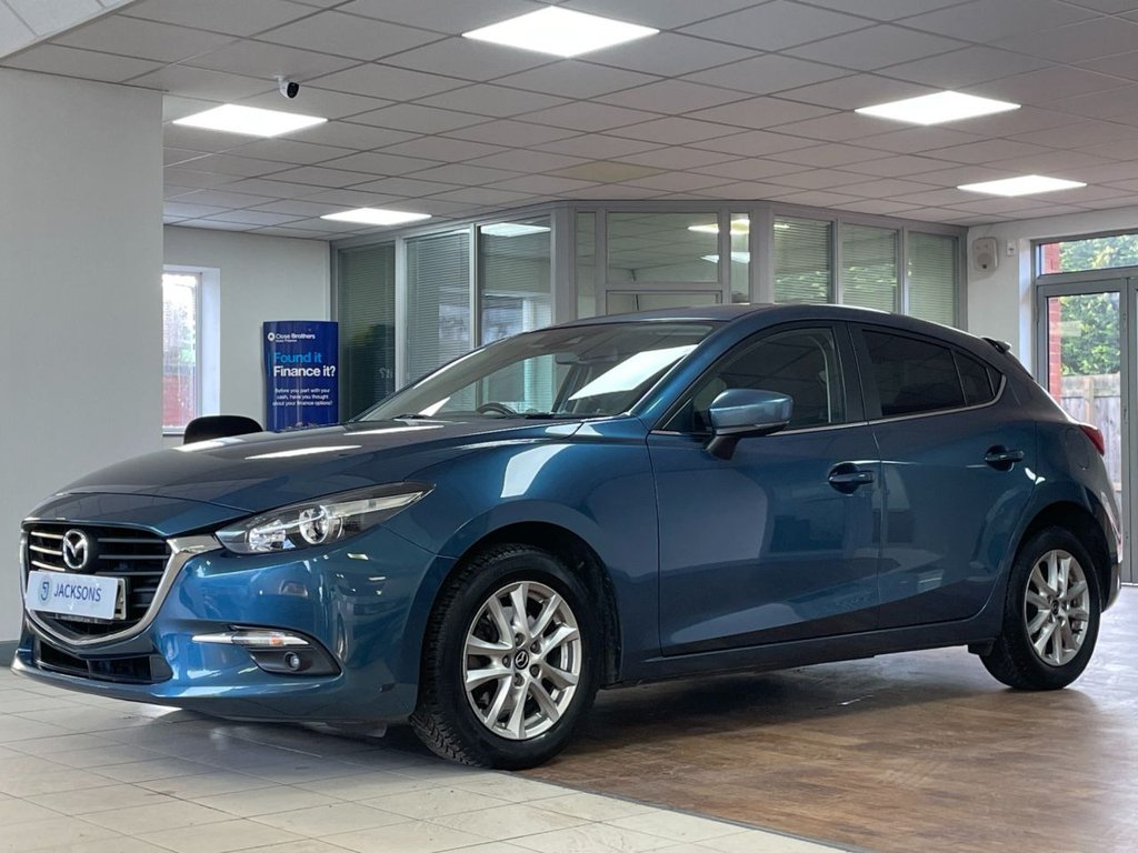Used Mazda Mazda3 2018 for sale - 76934633: Photo 4