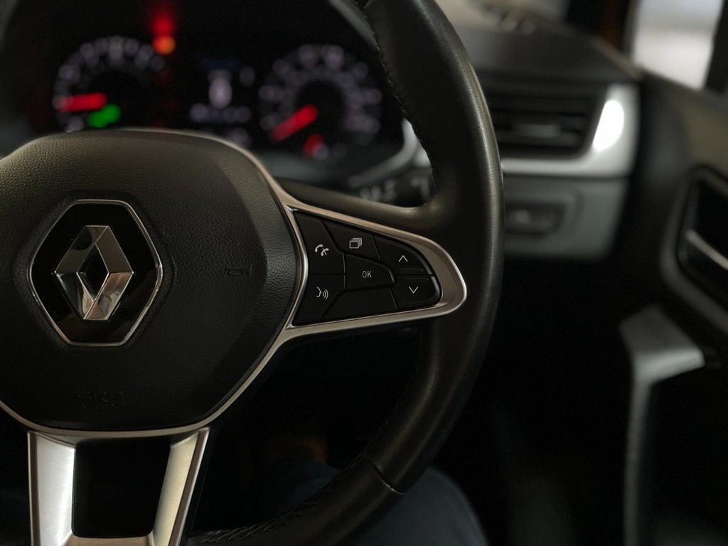 Used Renault Captur 2021 for sale - 76950132: Photo 32