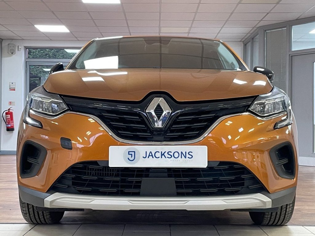 Used Renault Captur 2021 for sale - 76950132: Photo 5