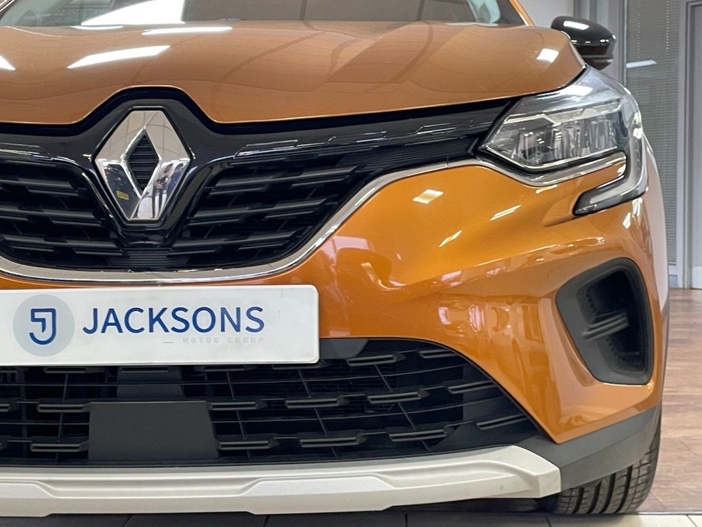 Used Renault Captur 2021 for sale - 76950132: Photo 7