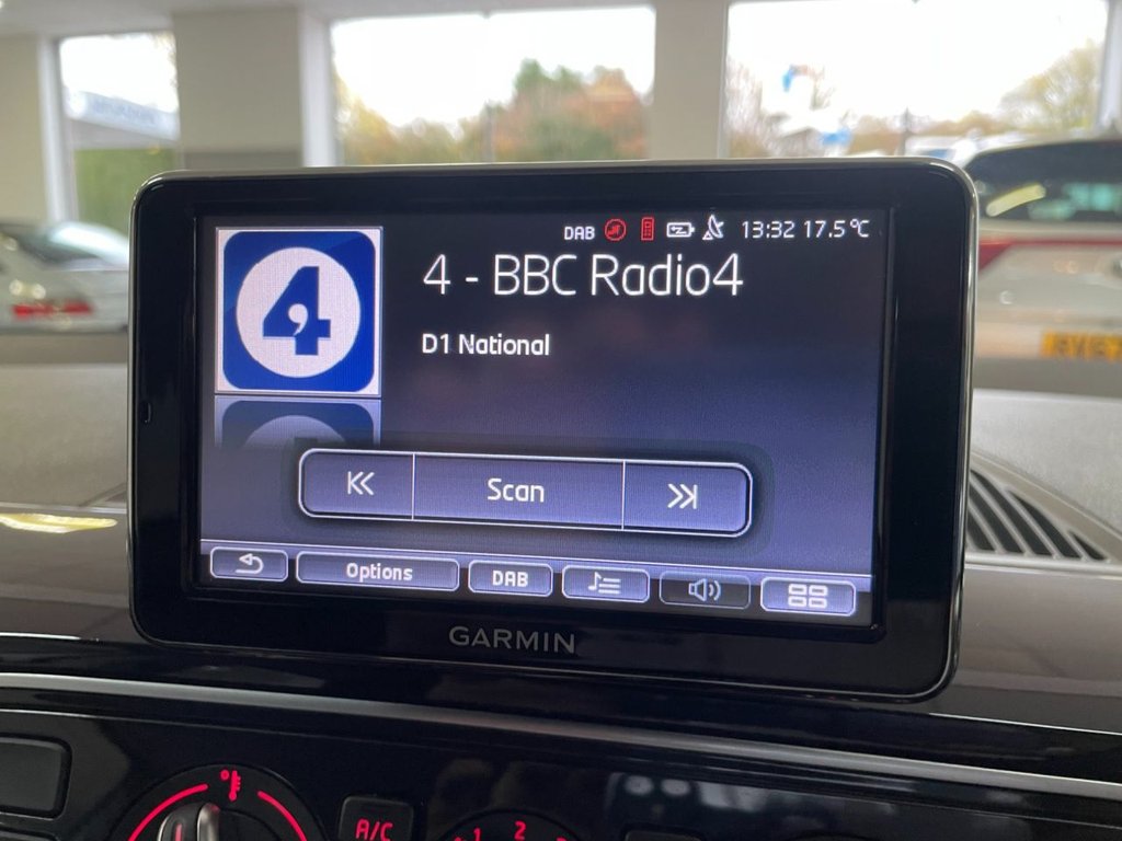 Used Volkswagen up! 2016 for sale - 76496222: Photo 25