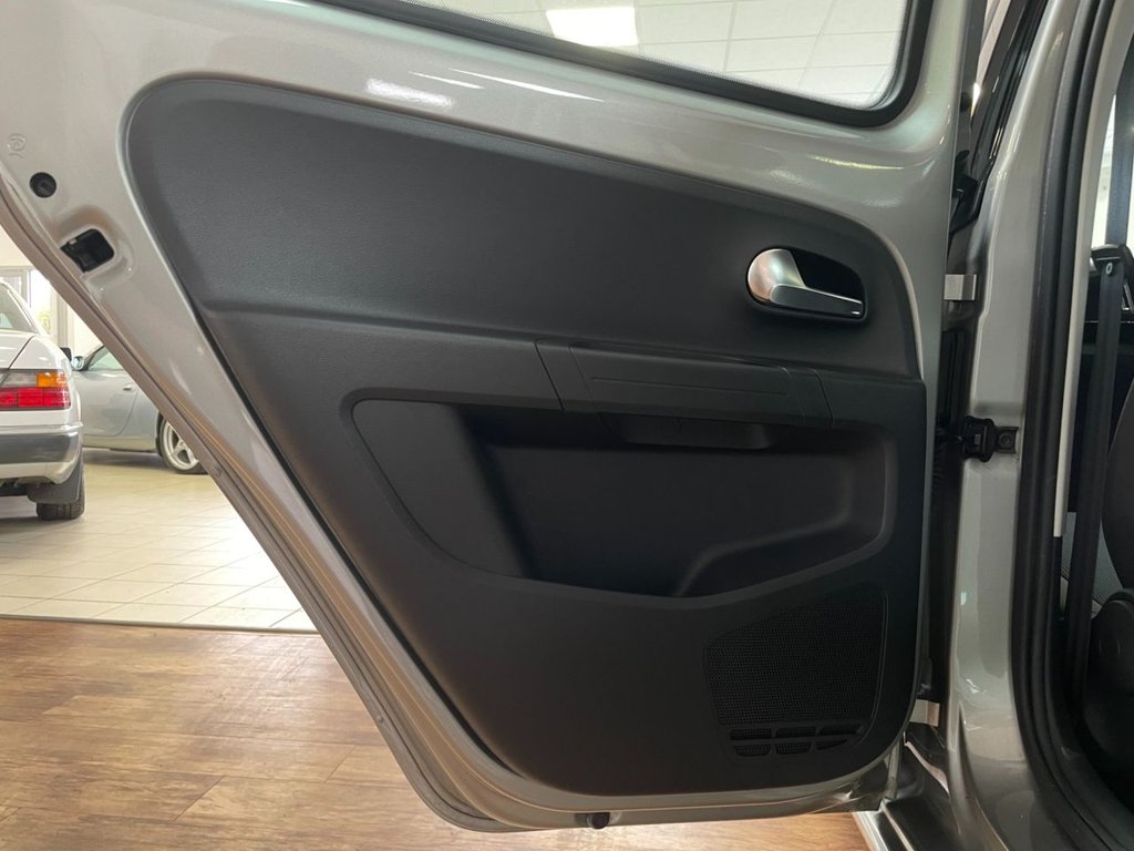 Used Volkswagen up! 2016 for sale - 76496222: Photo 41