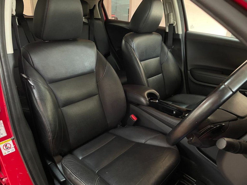 Used Honda HR-V 2015 for sale - 76642289: Photo 17