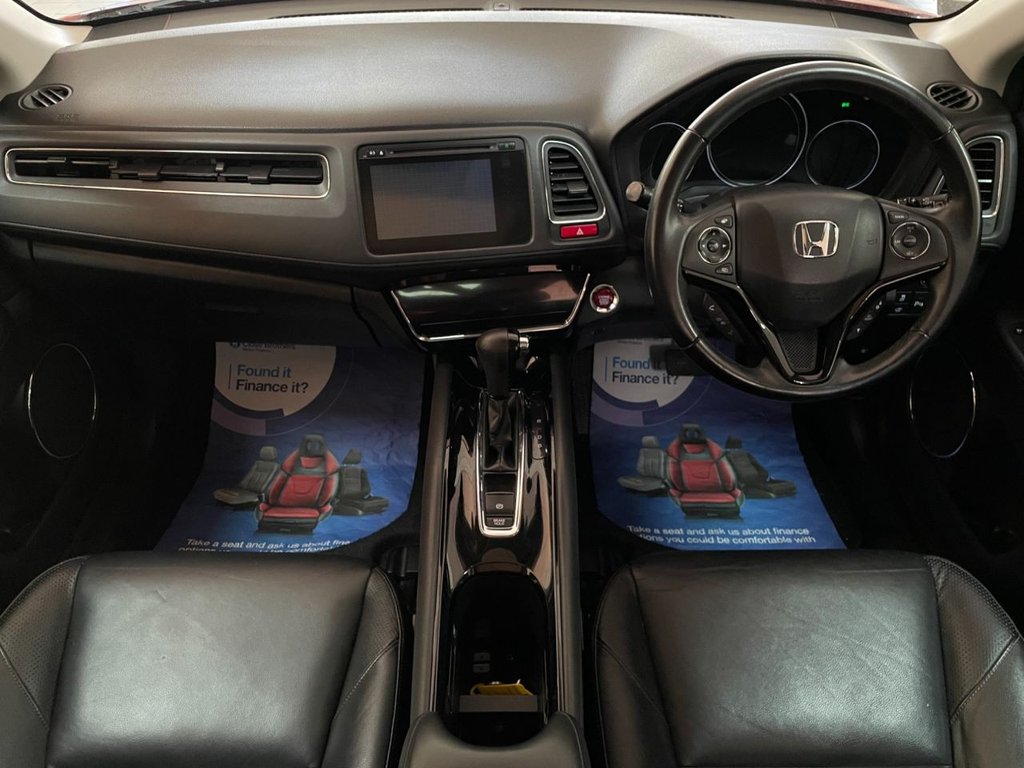 Used Honda HR-V 2015 for sale - 76642289: Photo 2