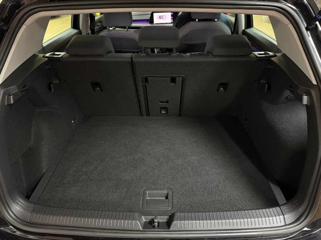 Used Volkswagen Golf 2020 for sale - 77525835: Photo 41