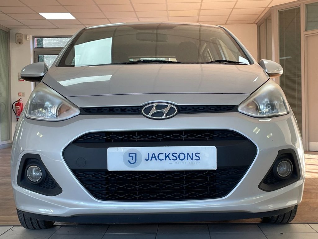 Used Hyundai i10 2014 for sale - 76642294: Photo 5