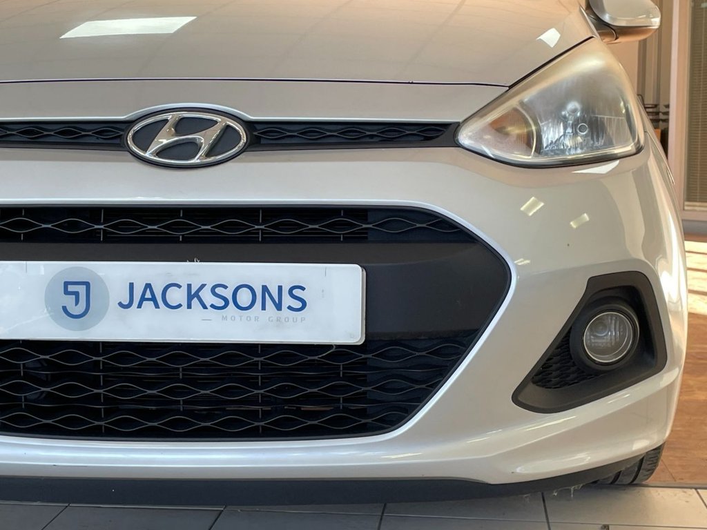 Used Hyundai i10 2014 for sale - 76642294: Photo 7