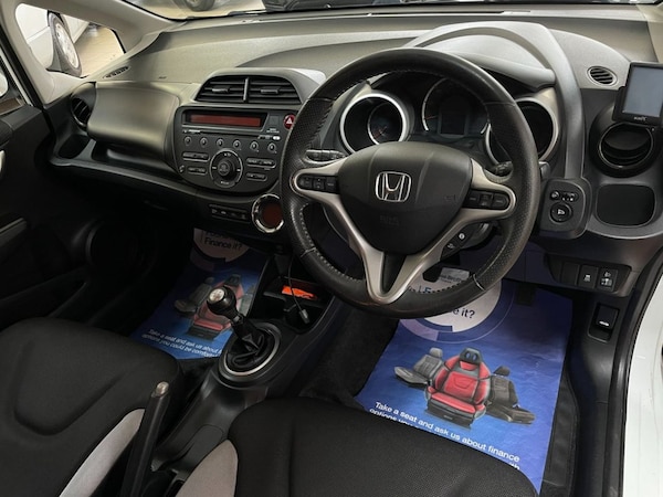 Used Honda Jazz 2012 for sale - 76241381: Photo 15