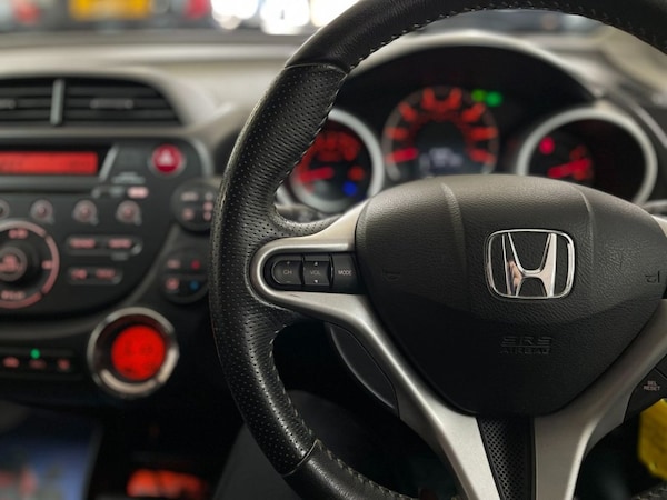Used Honda Jazz 2012 for sale - 76241381: Photo 25