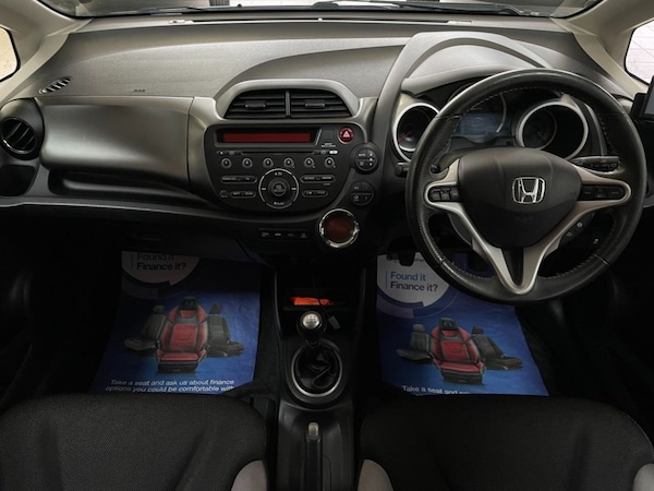 Used Honda Jazz 2012 for sale - 76241381: Photo 2