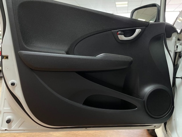Used Honda Jazz 2012 for sale - 76241381: Photo 38