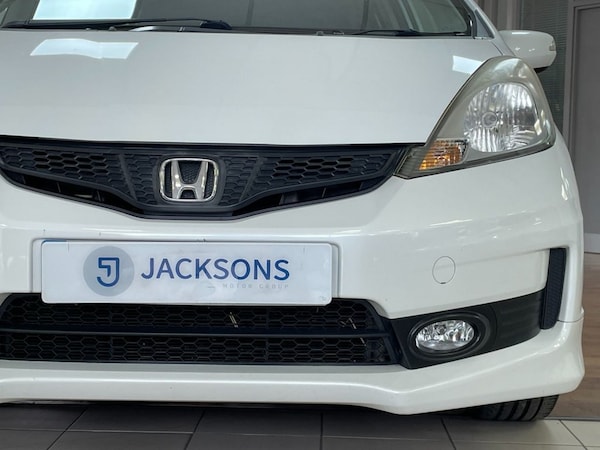 Used Honda Jazz 2012 for sale - 76241381: Photo 7