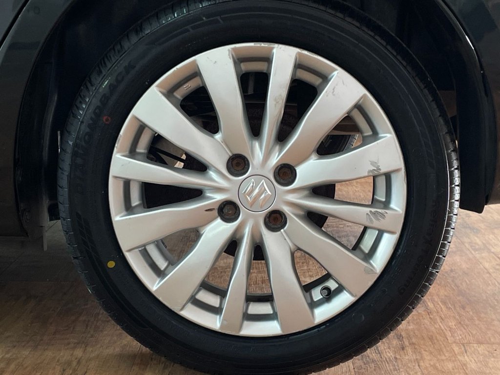 Used Suzuki Swift 2011 for sale - 76105643: Photo 33
