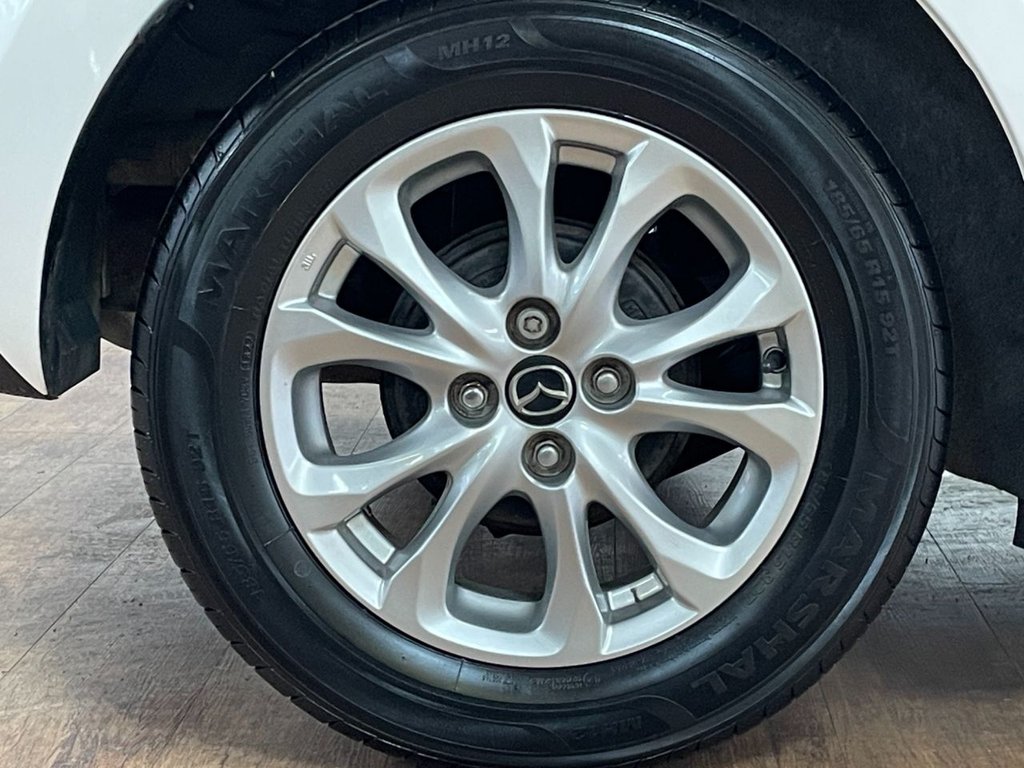 Used Mazda Mazda2 2015 for sale - 76582334: Photo 32