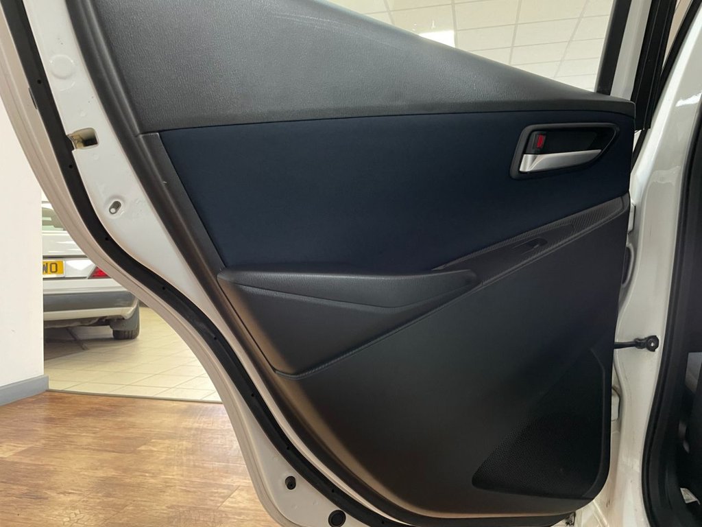 Used Mazda Mazda2 2015 for sale - 76582334: Photo 38