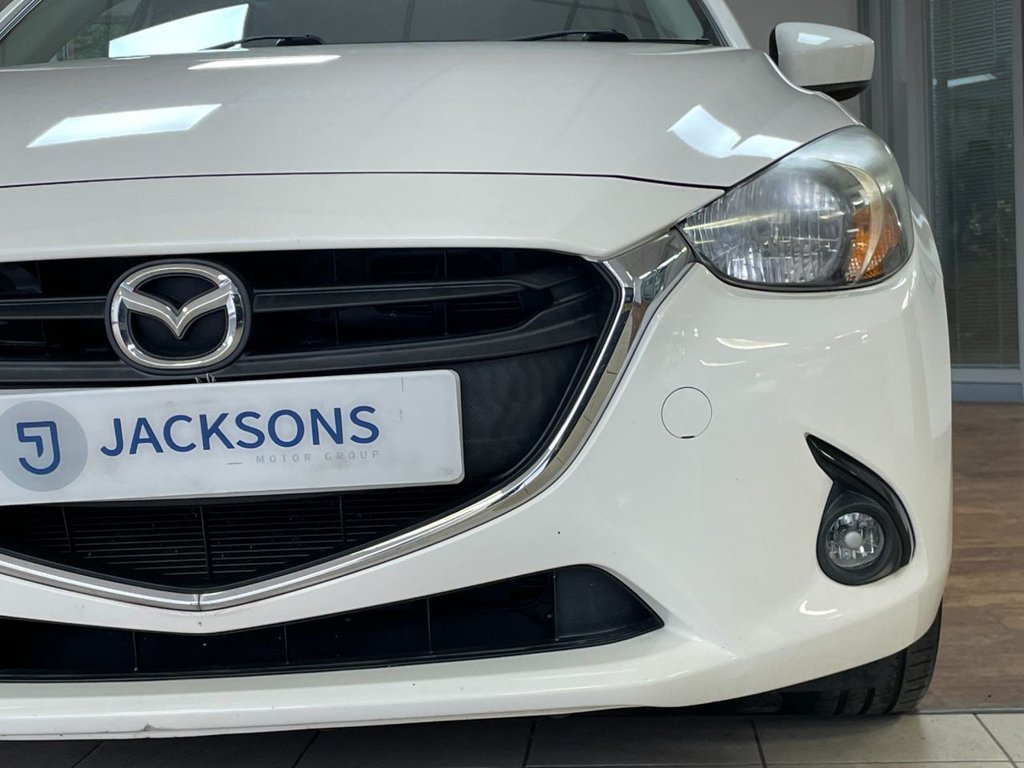 Used Mazda Mazda2 2015 for sale - 76582334: Photo 7