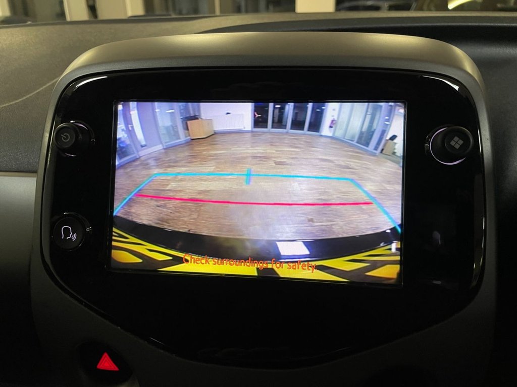 Used Toyota AYGO 2019 for sale - 76725108: Photo 24