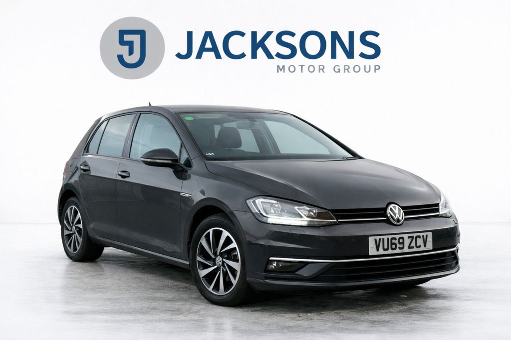 Used Volkswagen Golf 2019 for sale - 77205500: Photo 1