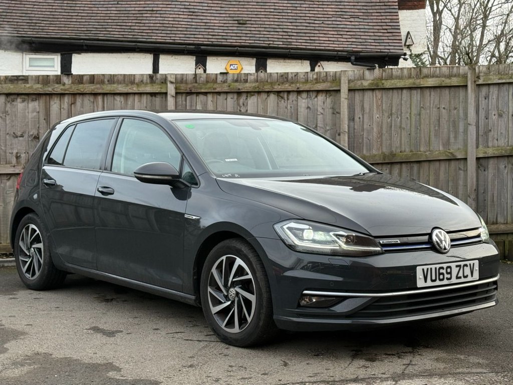 Used Volkswagen Golf 2019 for sale - 77205500: Photo 10