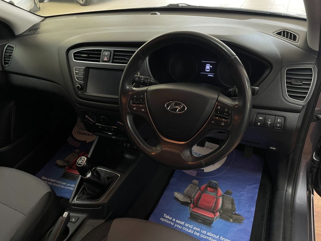 Used Hyundai i20 2019 for sale - 76558475: Photo 14