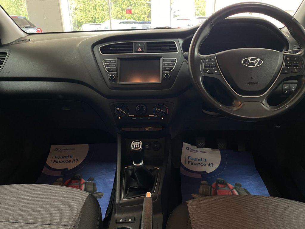 Used Hyundai i20 2019 for sale - 76558475: Photo 18