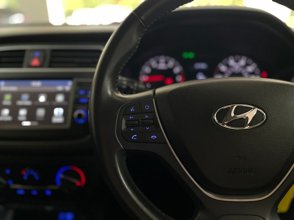 Used Hyundai i20 2019 for sale - 76558475: Photo 30