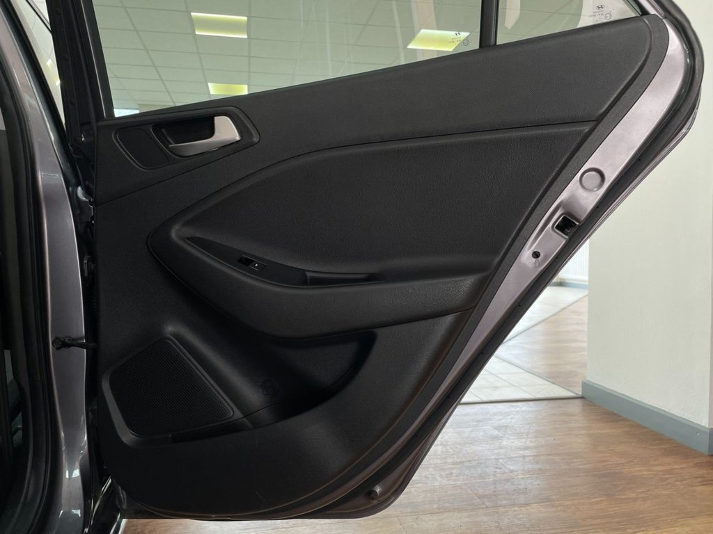 Used Hyundai i20 2019 for sale - 76558475: Photo 41