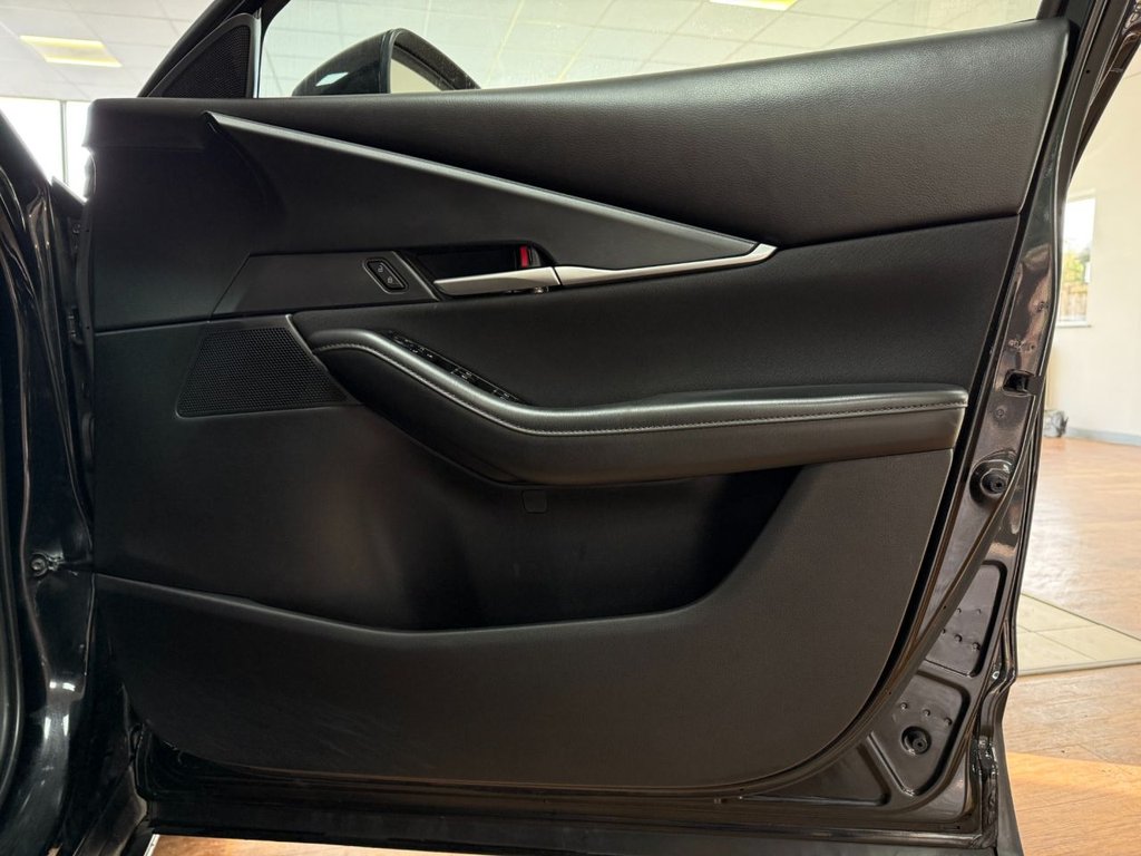 Used Mazda CX-30 2021 for sale - 77205411: Photo 39