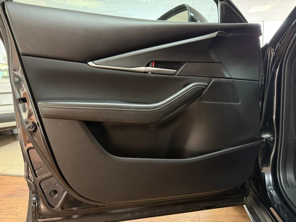 Used Mazda CX-30 2021 for sale - 77205411: Photo 42