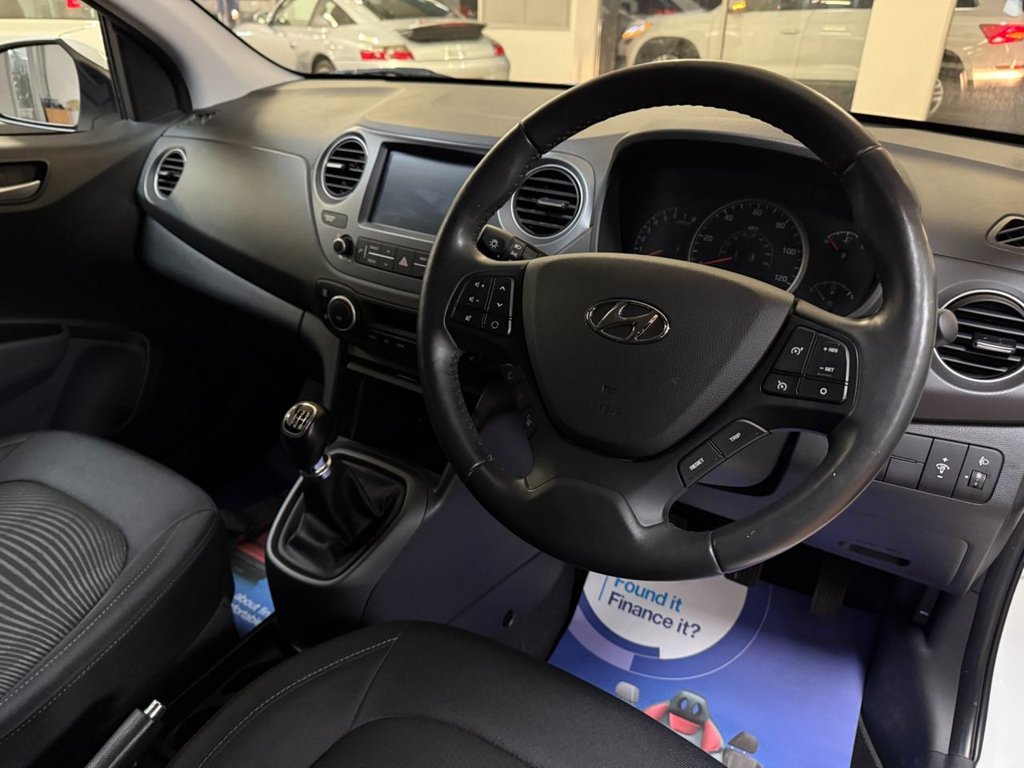Used Hyundai i10 2018 for sale - 77293239: Photo 13