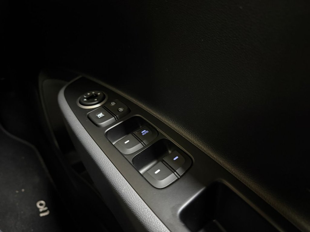 Used Hyundai i10 2018 for sale - 77293239: Photo 27