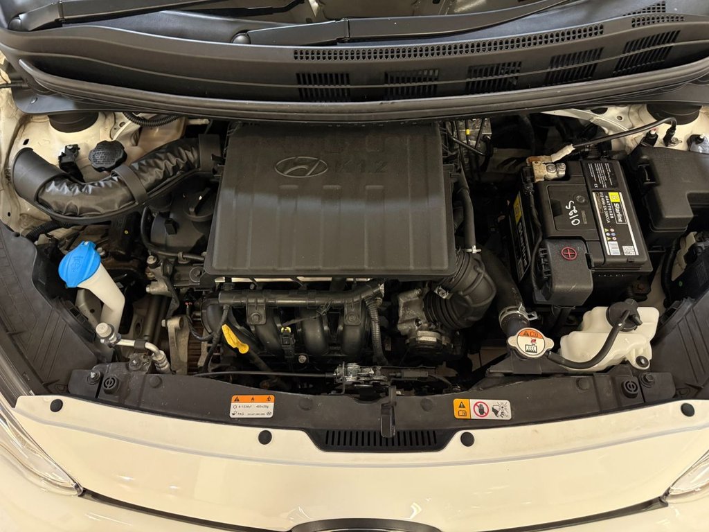 Used Hyundai i10 2018 for sale - 77293239: Photo 40