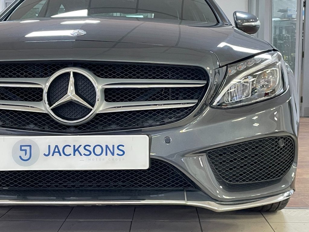 Used Mercedes-Benz C Class 2014 for sale - 76985866: Photo 7