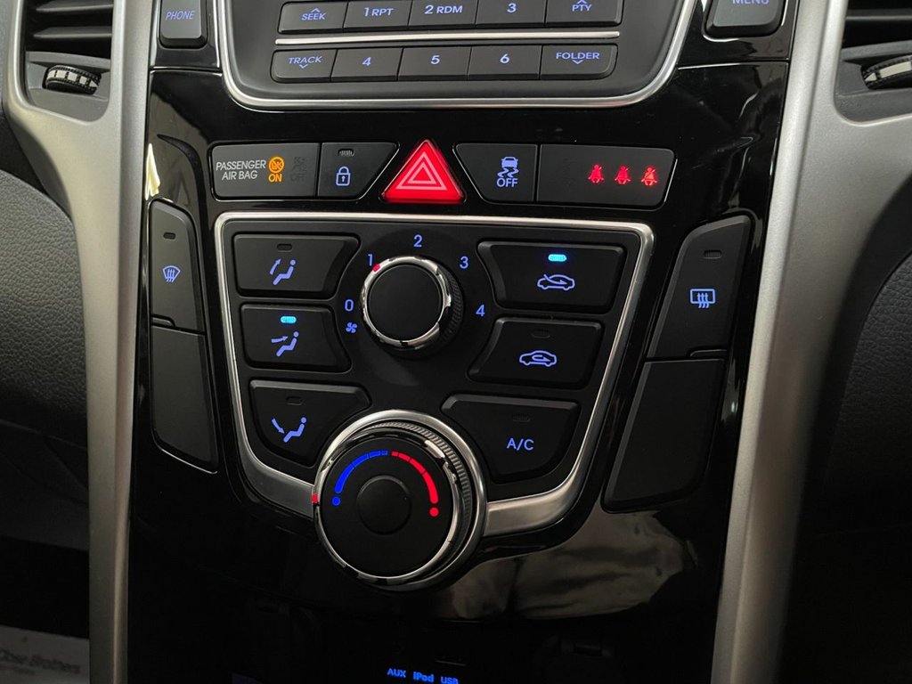 Used Hyundai i30 2013 for sale - 76345999: Photo 23