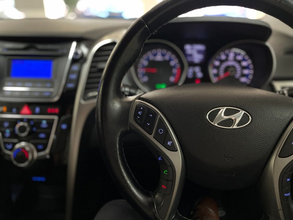 Used Hyundai i30 2013 for sale - 76345999: Photo 26