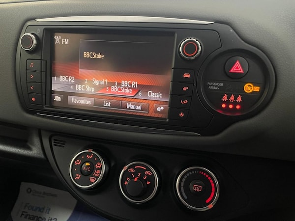 Used Toyota Yaris 2014 for sale - 76279362: Photo 22