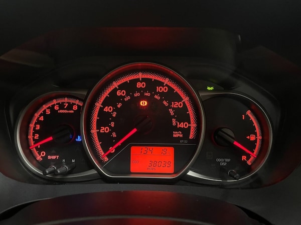Used Toyota Yaris 2014 for sale - 76279362: Photo 30