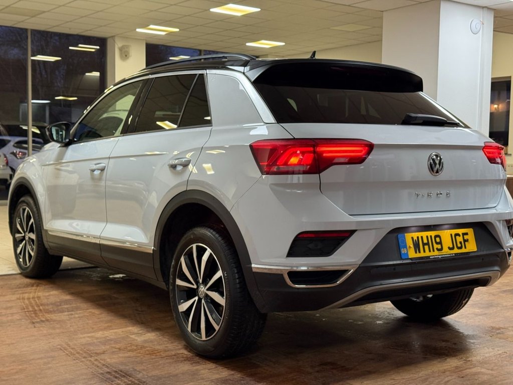 Used Volkswagen T-Roc 2019 for sale - 76927602: Photo 10