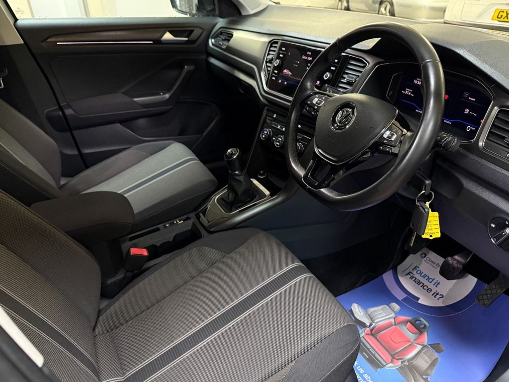 Used Volkswagen T-Roc 2019 for sale - 76927602: Photo 15