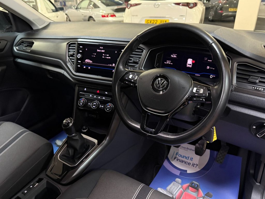 Used Volkswagen T-Roc 2019 for sale - 76927602: Photo 16
